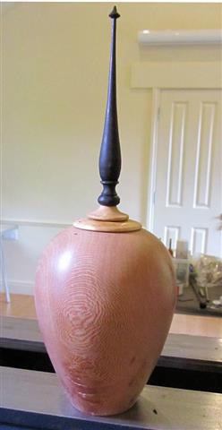 The finished lidded pot